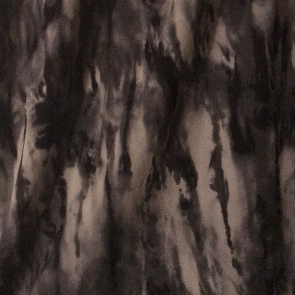 Black & Gray Ruched-neck Top - Picture 4 of 4